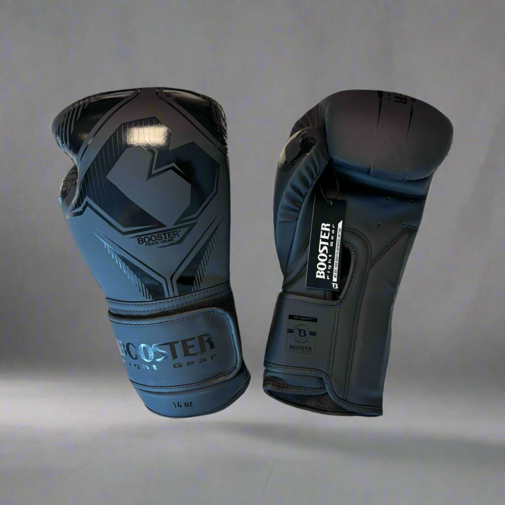 Booster Bangkok Actie Set – handschoenen & beschermers