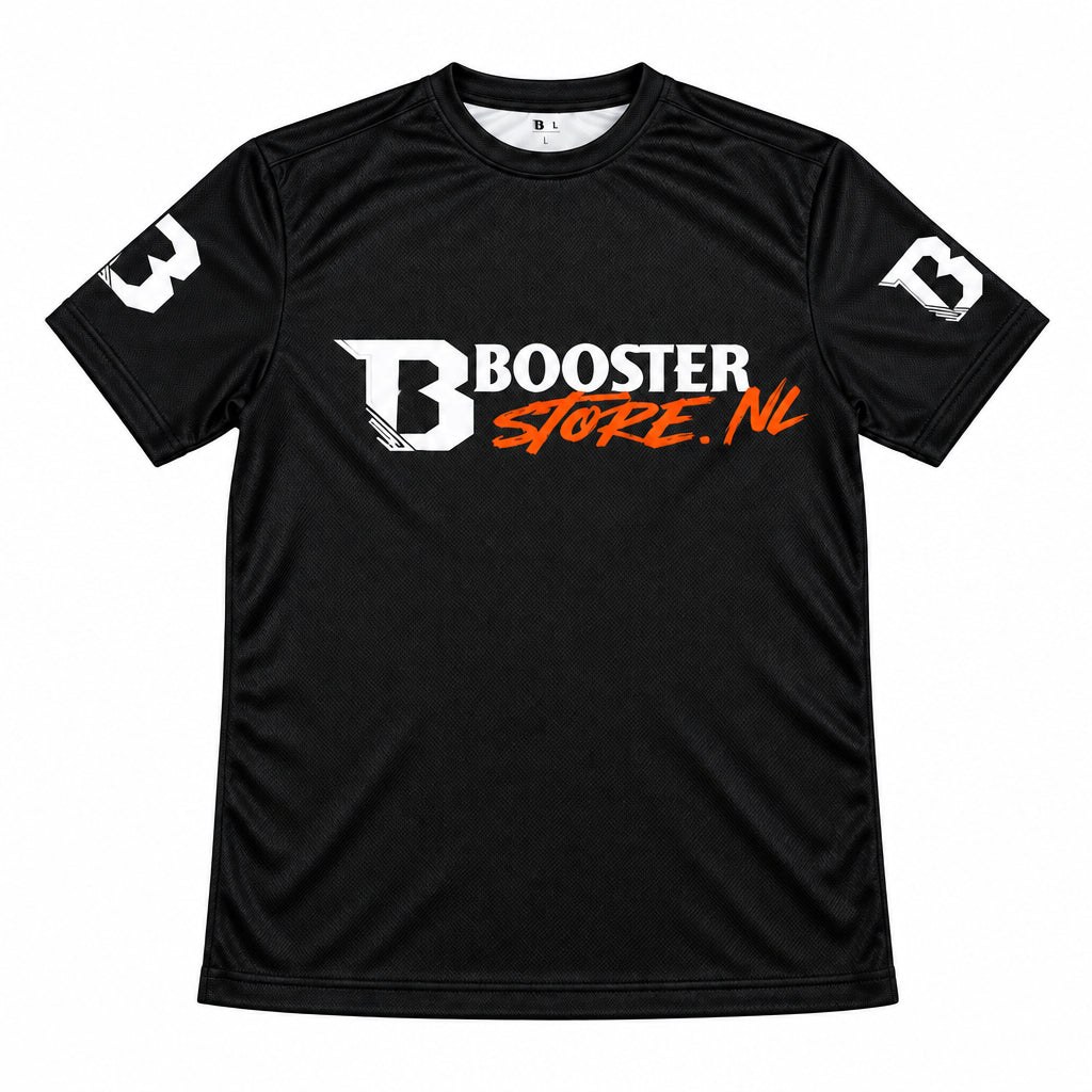 Booster Active Dry sportshirt zwart – vooraanzicht met witte en rode Booster Store NL-print en korte mouwen