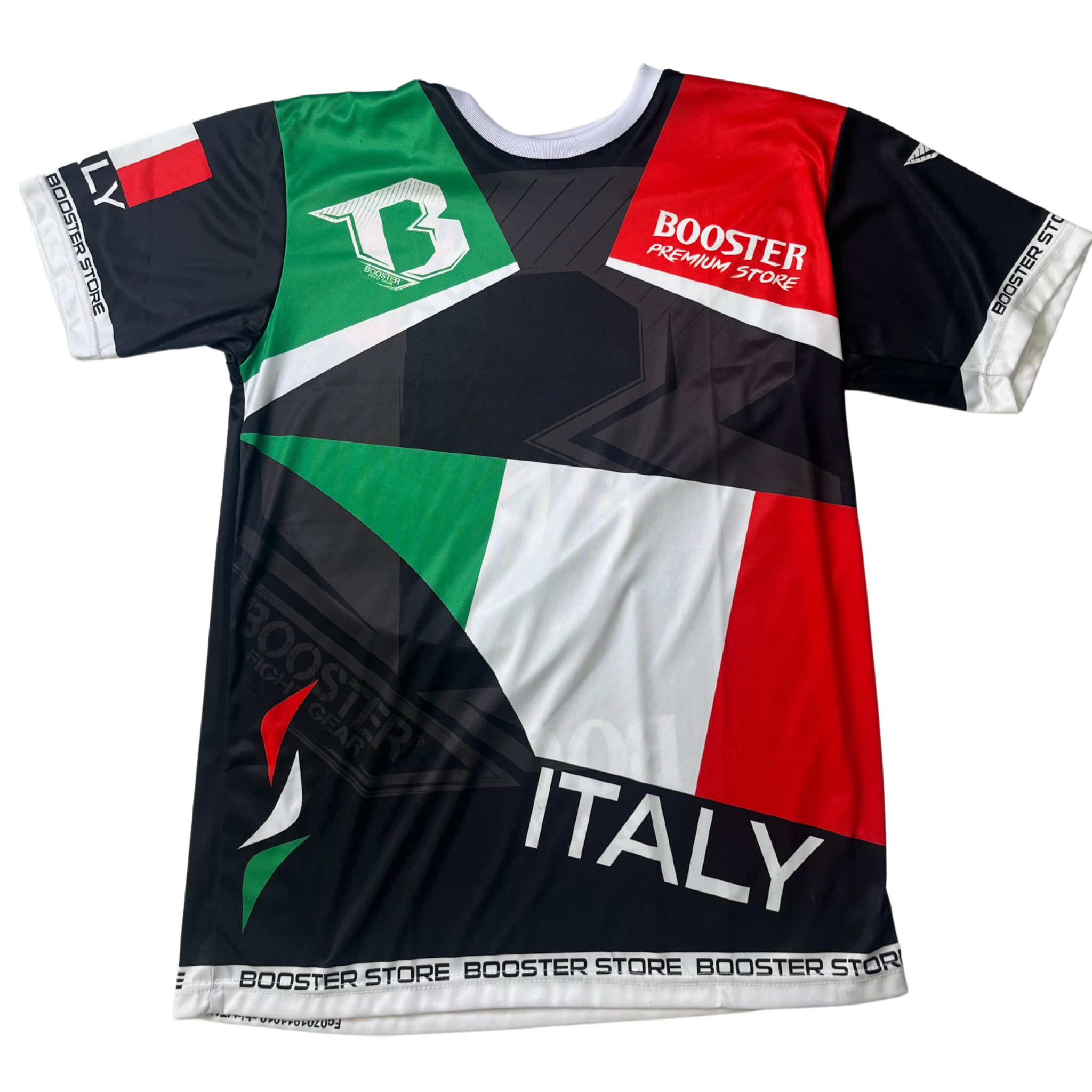 Italië Vechter T-Shirt met Italiaanse vlag en Booster Premium Store logo, stoer streetwear design in regular fit.