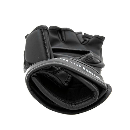 Booster BFF Supreme MMA Handschoenen – detail van verstelbare pols- en klittenbandsluiting